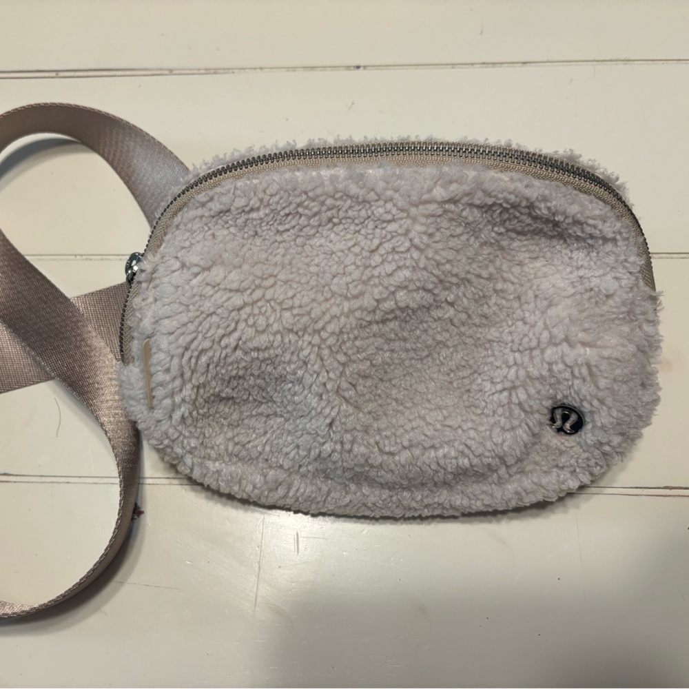 lululemon athletica White Sherpa Crossbody Bag